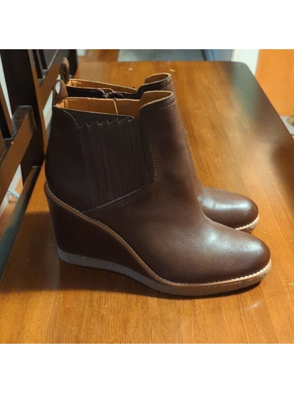 Zodiac Brown Wedge Ankle Boots Women's Size 10 - Picture 5 of 13